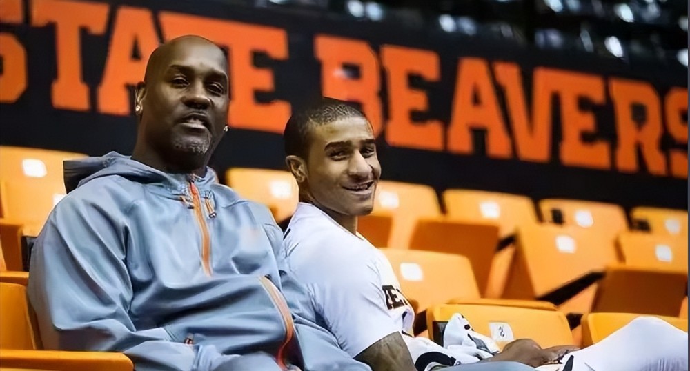 又让商业与 又让商业与