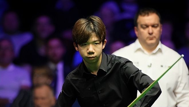 逼迫曼联后 逼迫曼联后